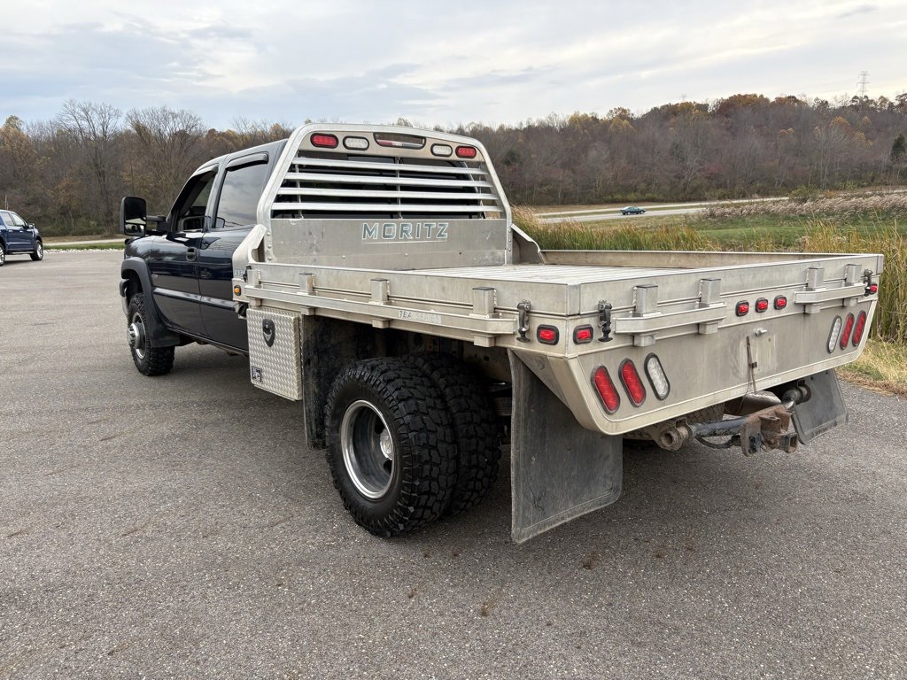 Used 2005 Chevrolet Silverado 3500 LT w/ Heavy-Duty Power Package image 3