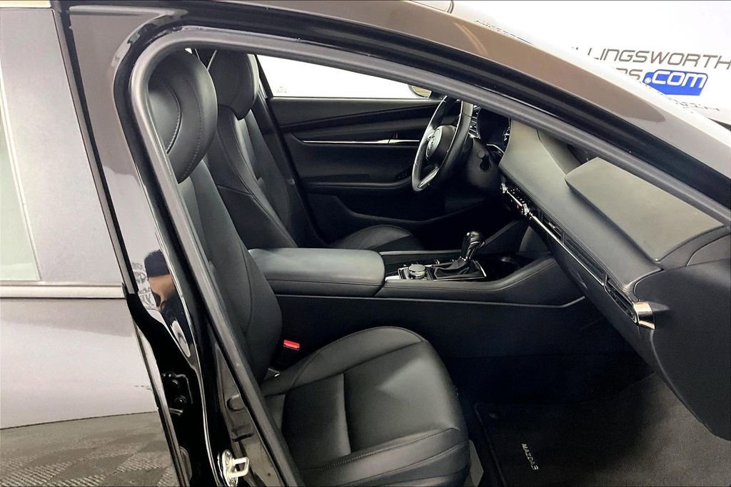 Used 2025 MAZDA MAZDA3 s FWD image 6