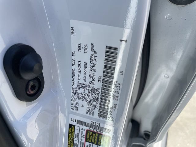 Used 2025 Toyota Tundra SR5 w/ SR5 Convenience Package RWD image 33