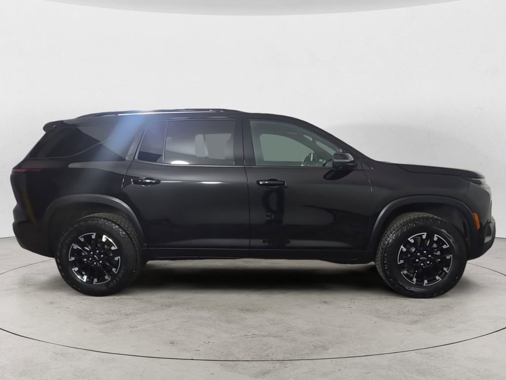 Certified 2025 Chevrolet Traverse Z71 w/ Enhanced Driving Package image 6