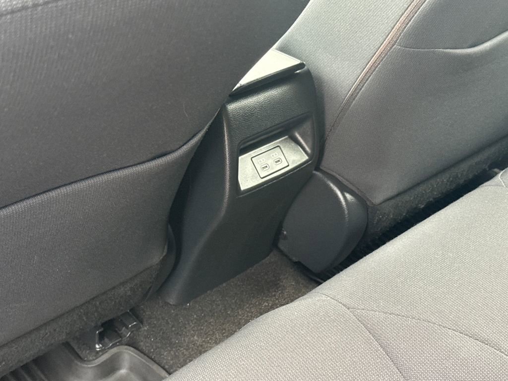 Used 2023 Toyota Corolla SE image 34