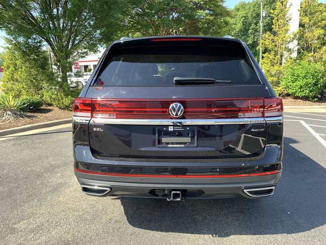 Used 2025 Volkswagen Atlas SEL AWD/4WD image 7
