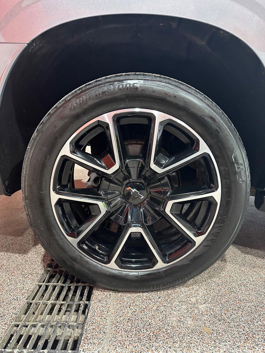 Used 2021 Chevrolet Suburban RST AWD/4WD image 17