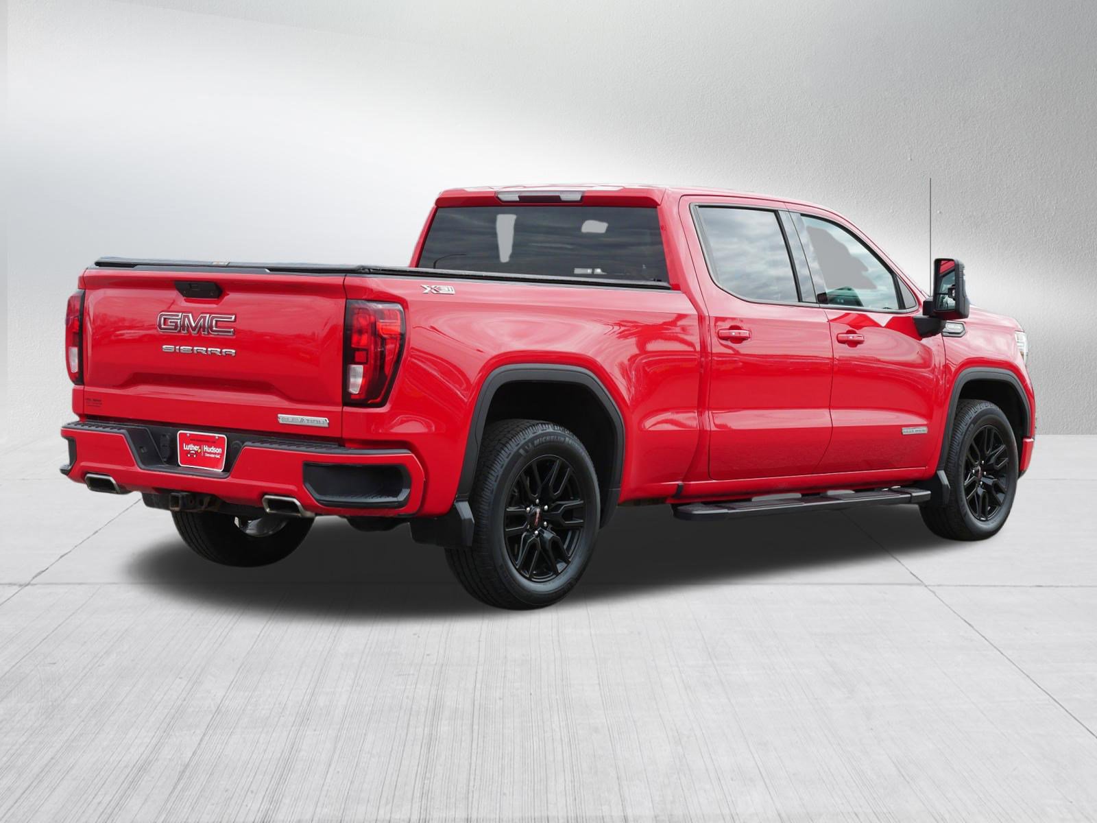 Used 2021 GMC Sierra 1500 Elevation w/ X31 Off-Road Package image 7