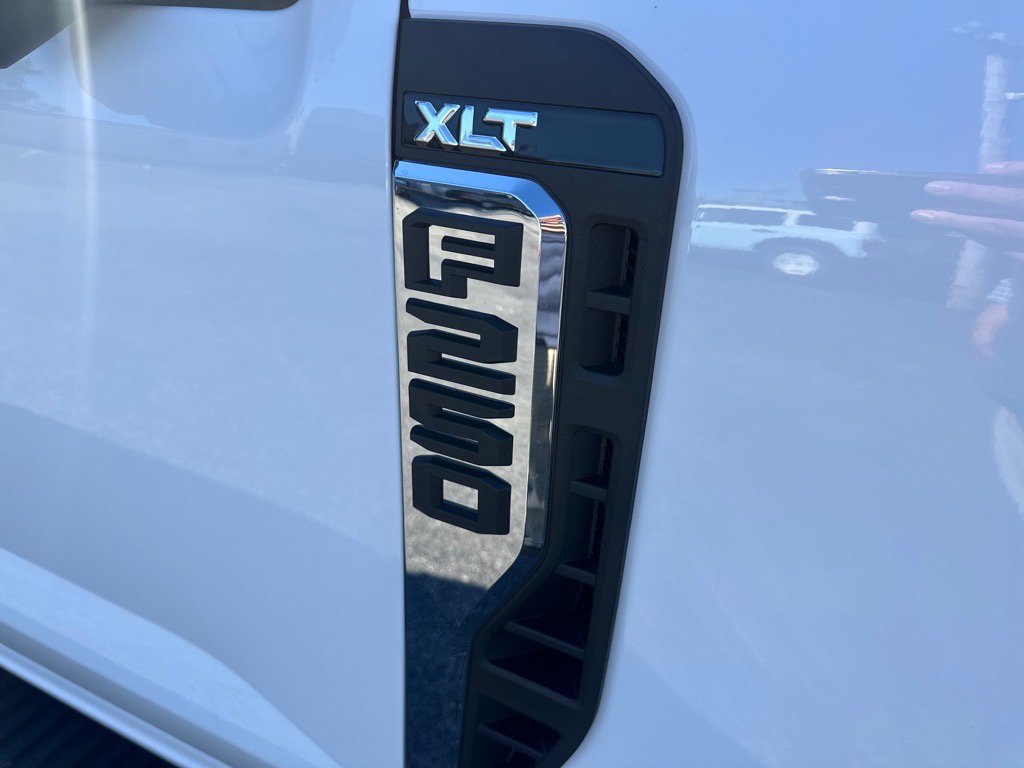 New 2026 Ford F250 XLT w/ XLT Premium Package image 5