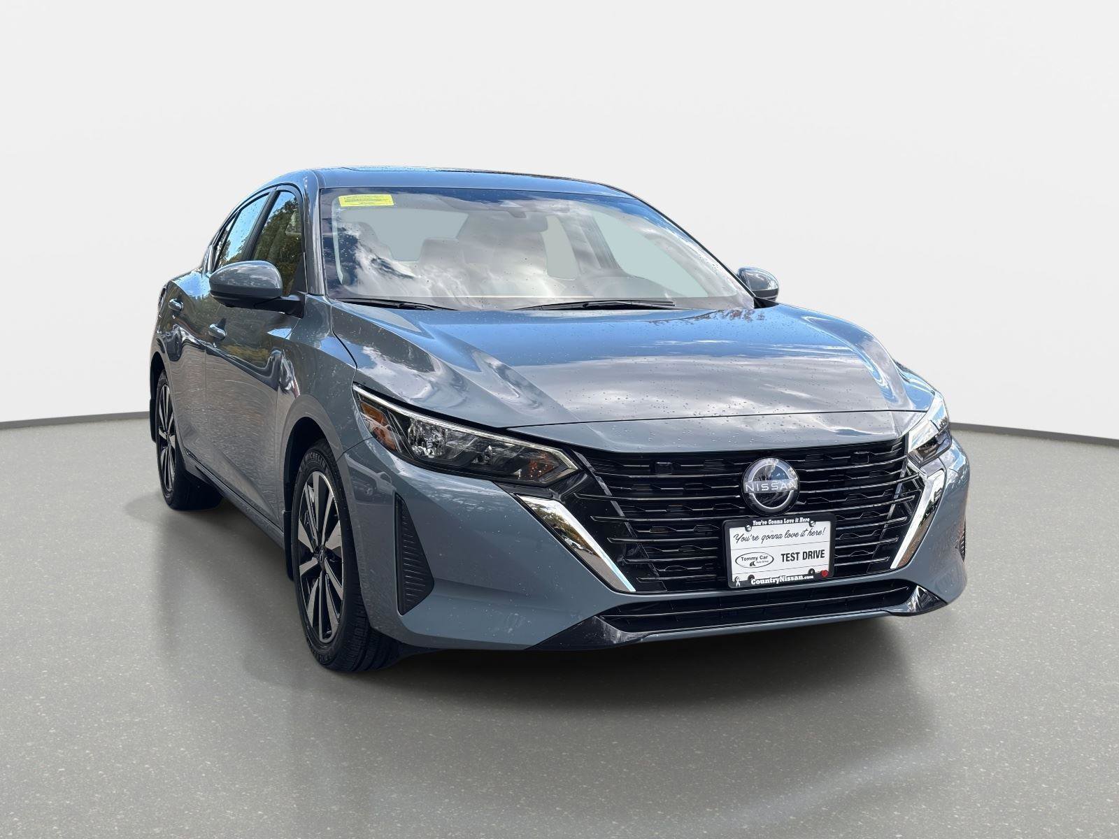 New 2025 Nissan Sentra SV w/ SV Premium Package image 3