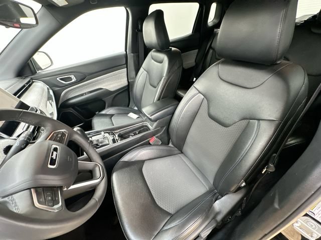 Used 2024 Jeep Compass Latitude AWD/4WD image 14