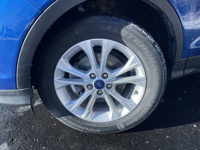 Used 2018 Ford Escape SE image 31