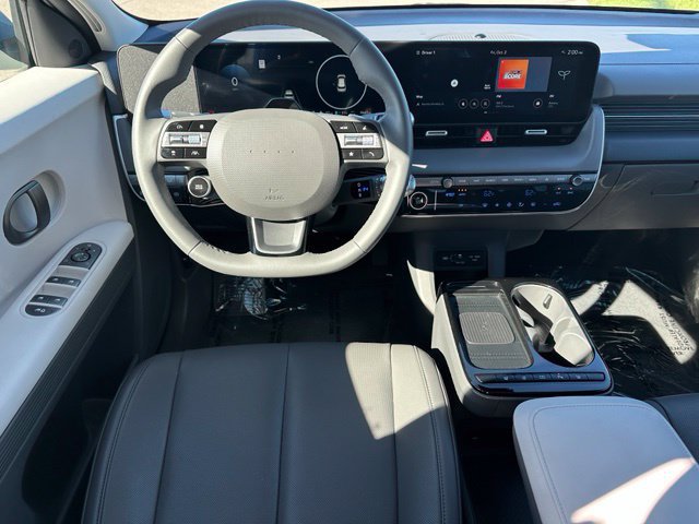 Used 2025 Hyundai Ioniq 5 SEL AWD/4WD image 15