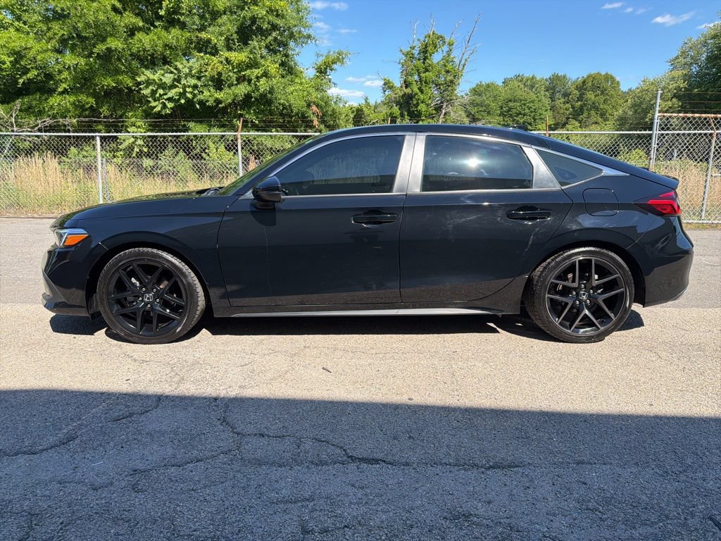 Used 2022 Honda Civic Sport Touring image 5