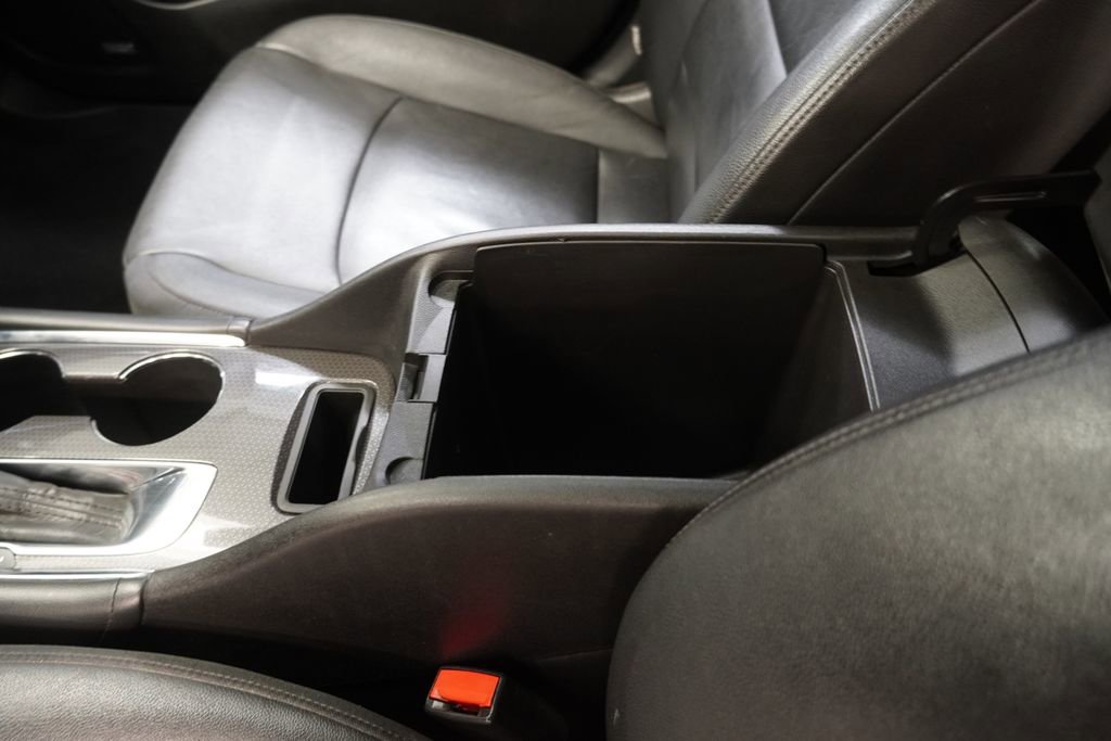 Used 2016 Chevrolet Malibu LT w/ Leather Package image 25