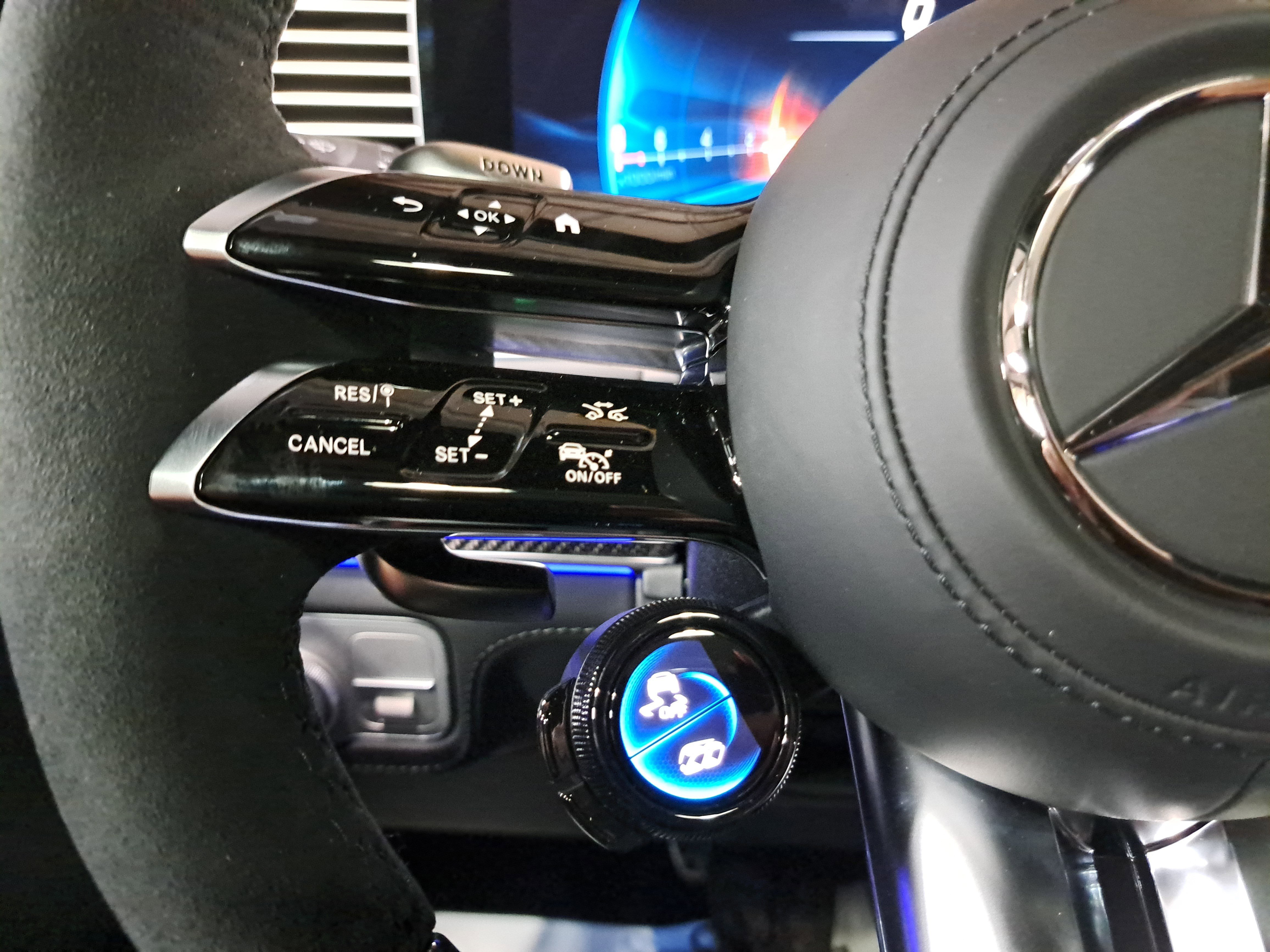 New 2026 Mercedes-Benz GLS 63 AMG 4MATIC image 19