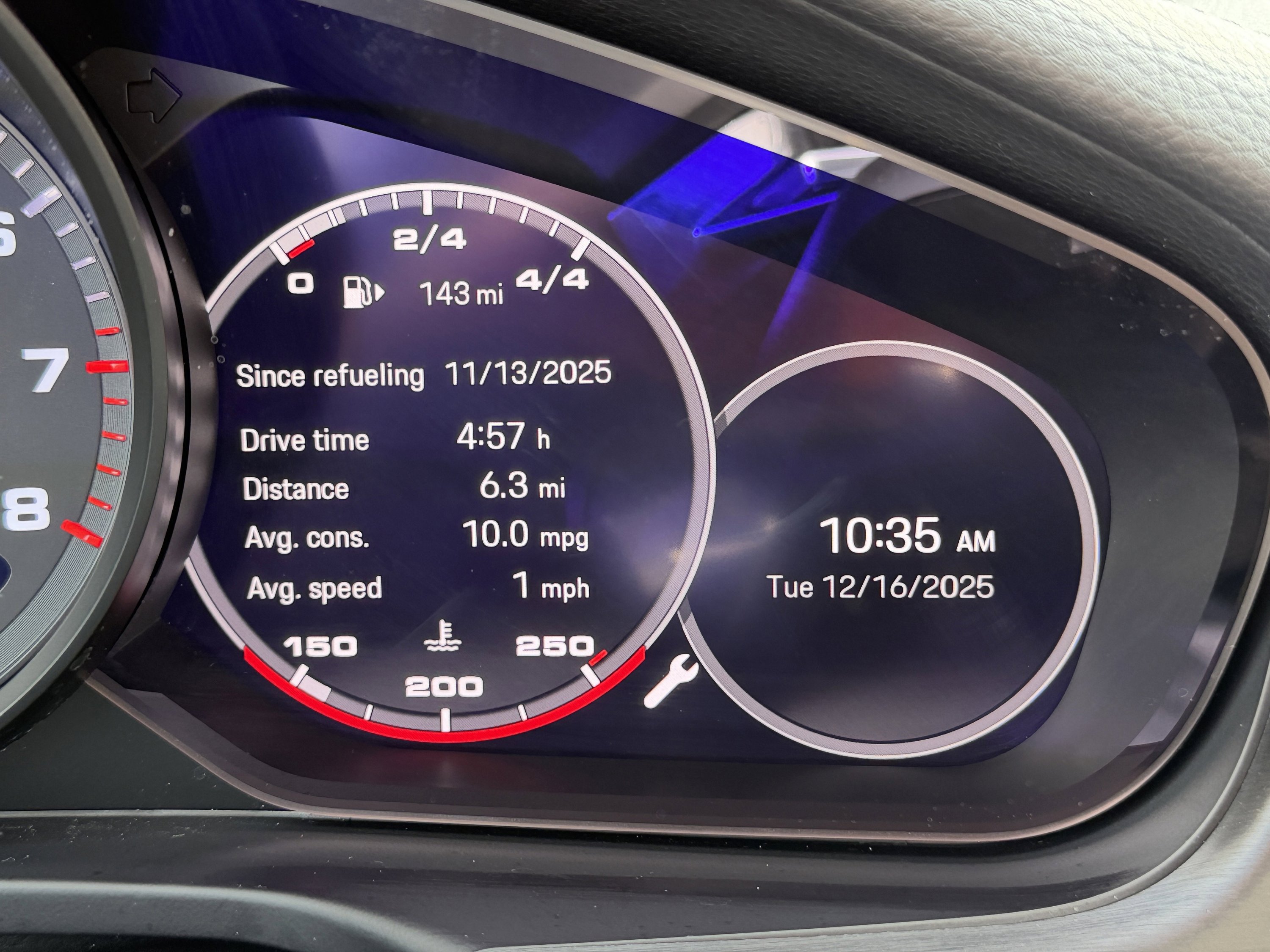 Used 2023 Porsche Panamera 4 Platinum Edition image 92