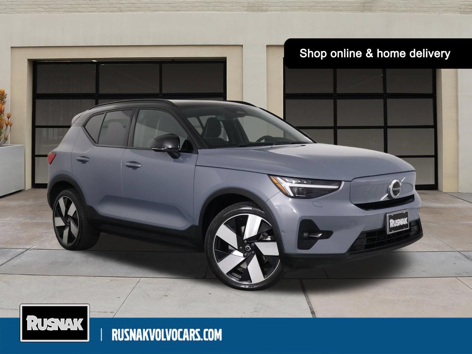 Used 2023 Volvo XC40 Recharge Ultimate AWD/4WD image 1