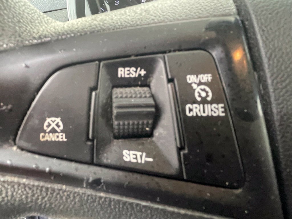 Used 2015 Chevrolet Equinox LS FWD image 25
