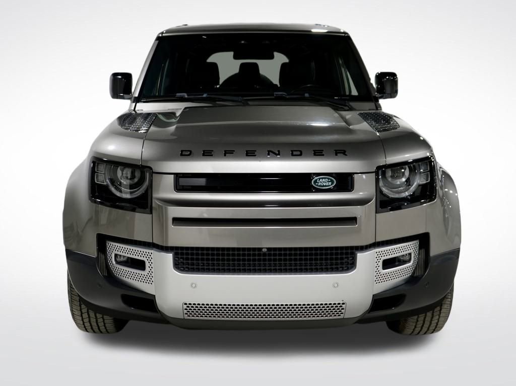 Used 2021 Land Rover Defender 110 SE image 12