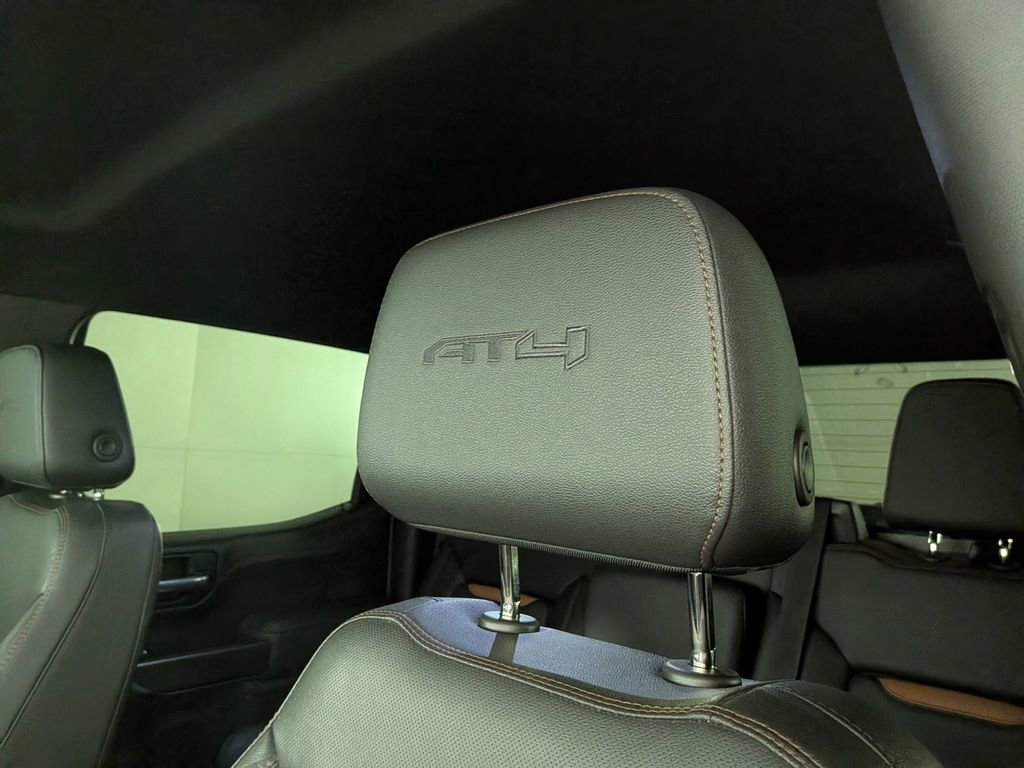 Used 2021 GMC Sierra 1500 AT4 image 17