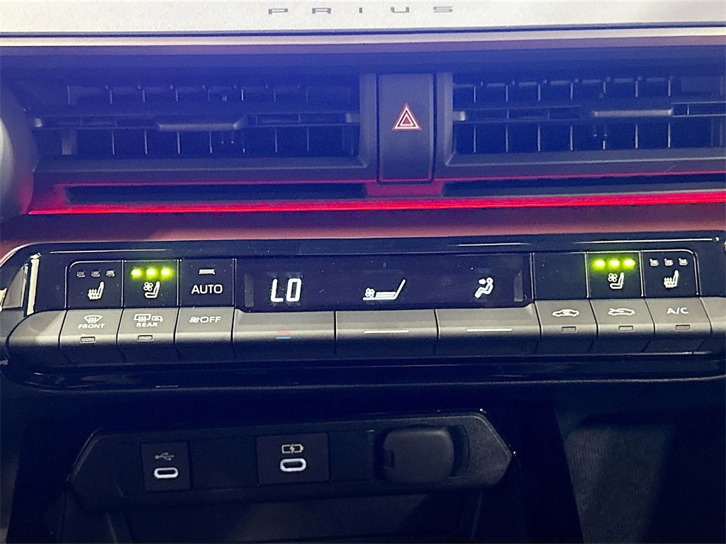 New 2026 Toyota Prius Plug-In Hybrid image 15