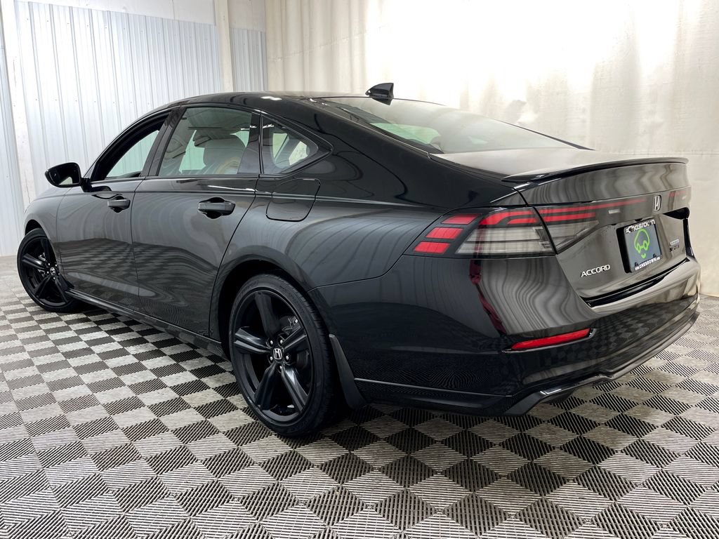 Used 2024 Honda Accord Sport image 16