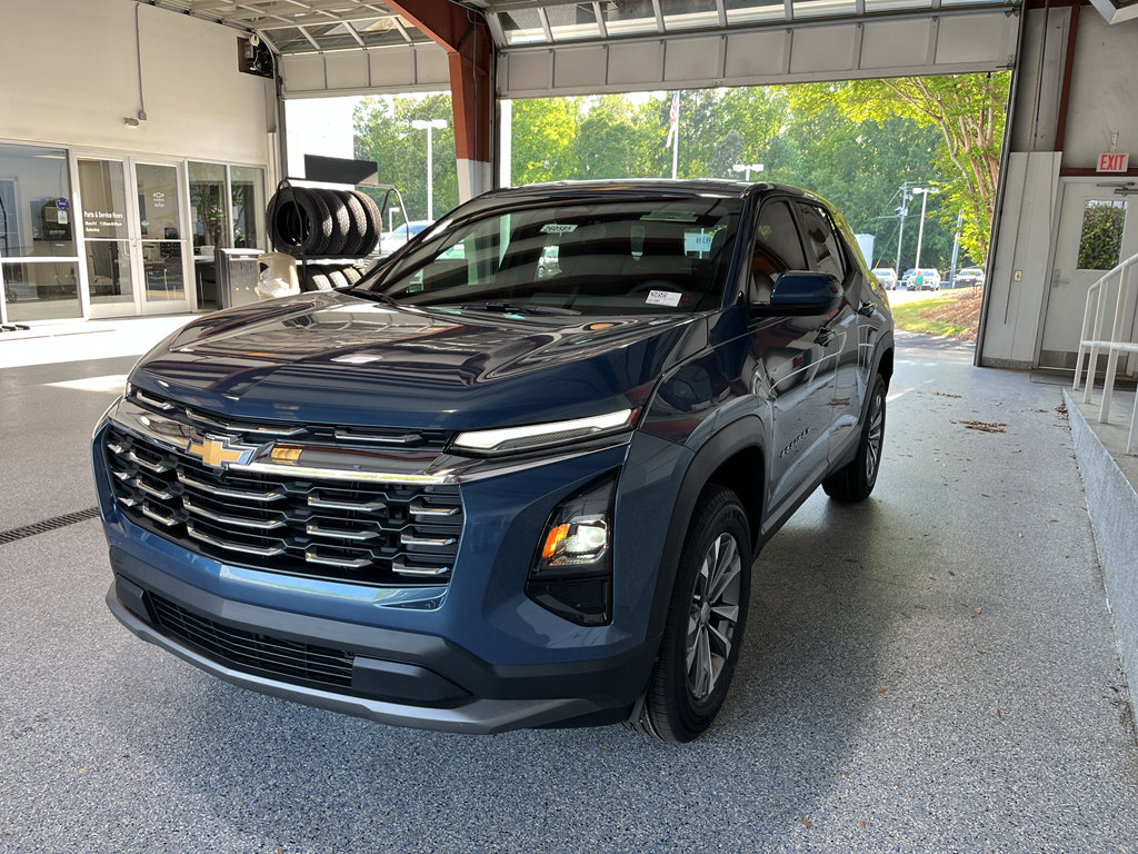 New 2026 Chevrolet Equinox LT FWD image 4