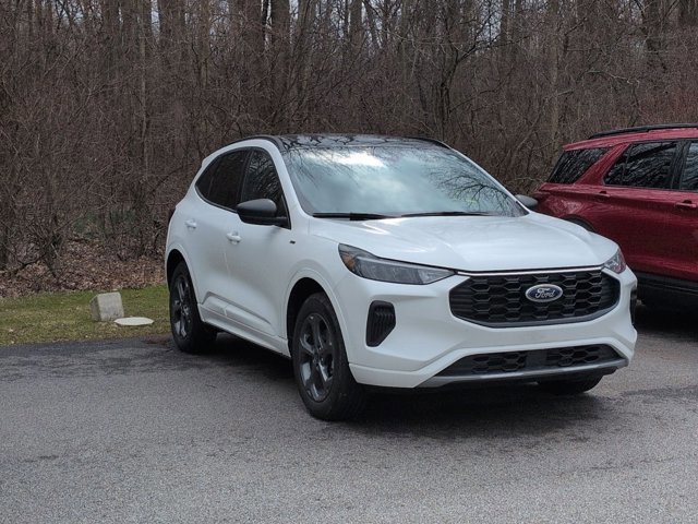 Used 2024 Ford Escape ST-Line w/ Tech Pack #1 video 3