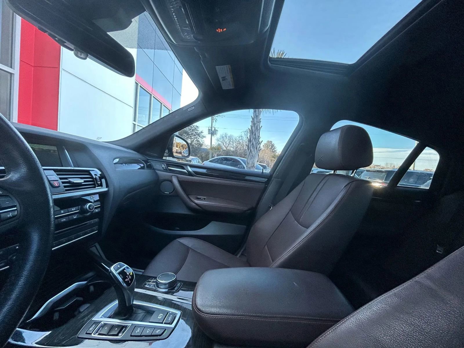 Used 2017 BMW X4 xDrive28i AWD/4WD image 15