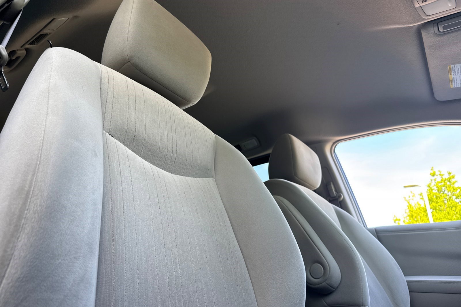 Used 2012 Nissan Quest SV FWD image 25