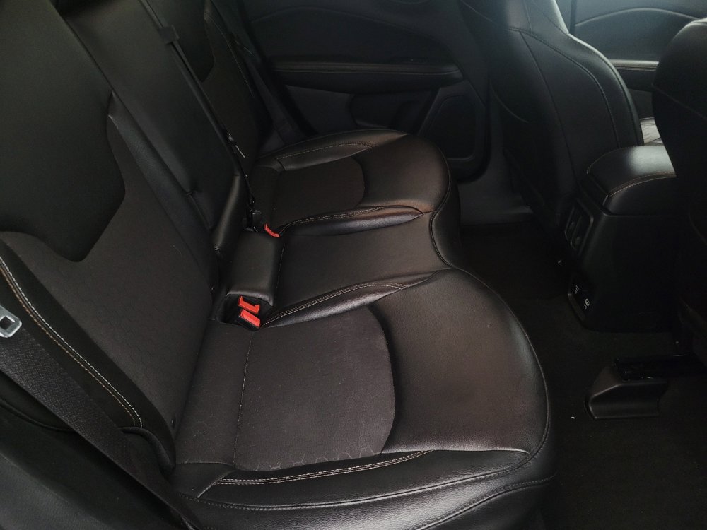 Used 2021 Jeep Compass Latitude w/ Convenience Group AWD/4WD image 19