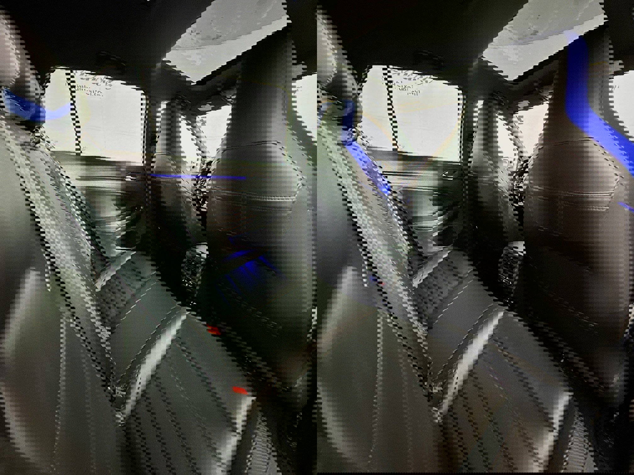 Used 2024 Volkswagen Golf R image 29