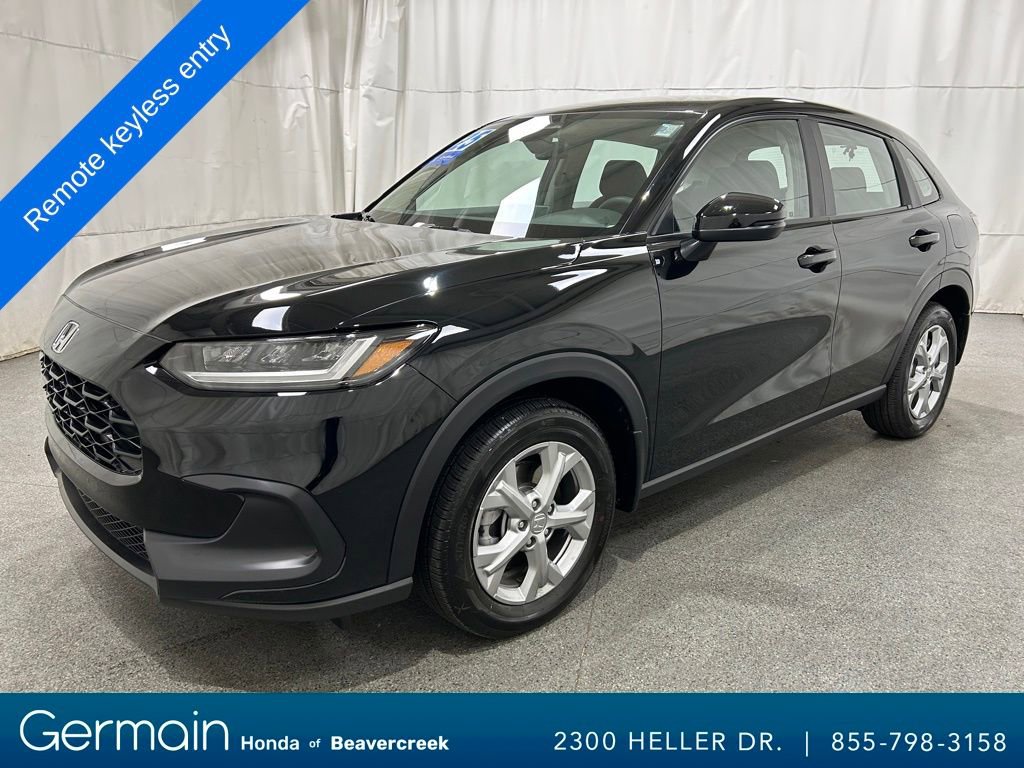 Used 2025 Honda HR-V LX image 4