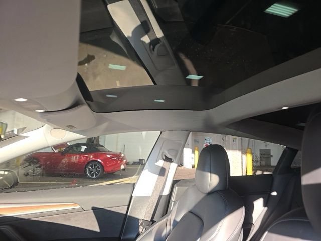 Used 2021 Tesla Model 3 Performance AWD/4WD image 13
