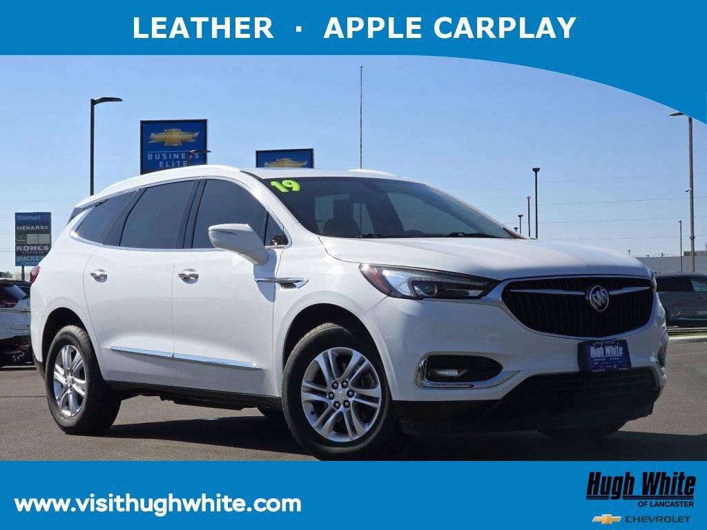 Used 2019 Buick Enclave Essence image 1