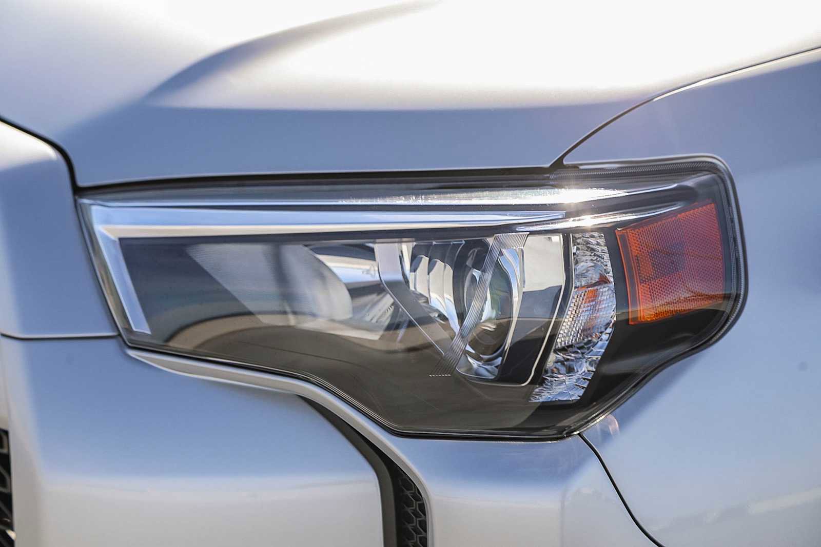 Certified 2024 Toyota 4Runner TRD Off-Road Premium image 9