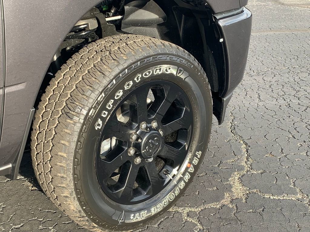 New 2026 RAM 2500 Big Horn AWD/4WD image 9