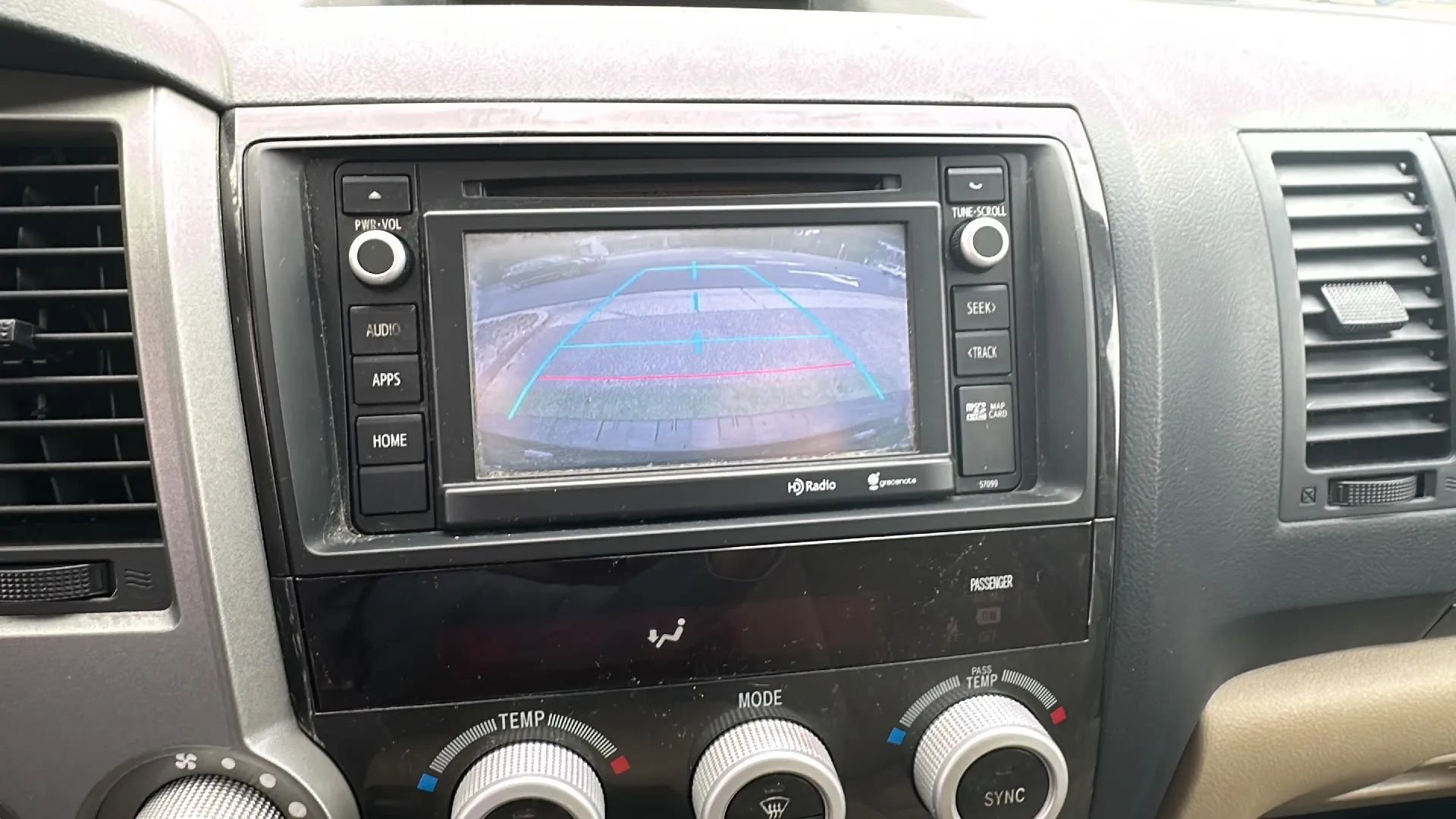 Used 2014 Toyota Sequoia SR5 AWD/4WD image 41