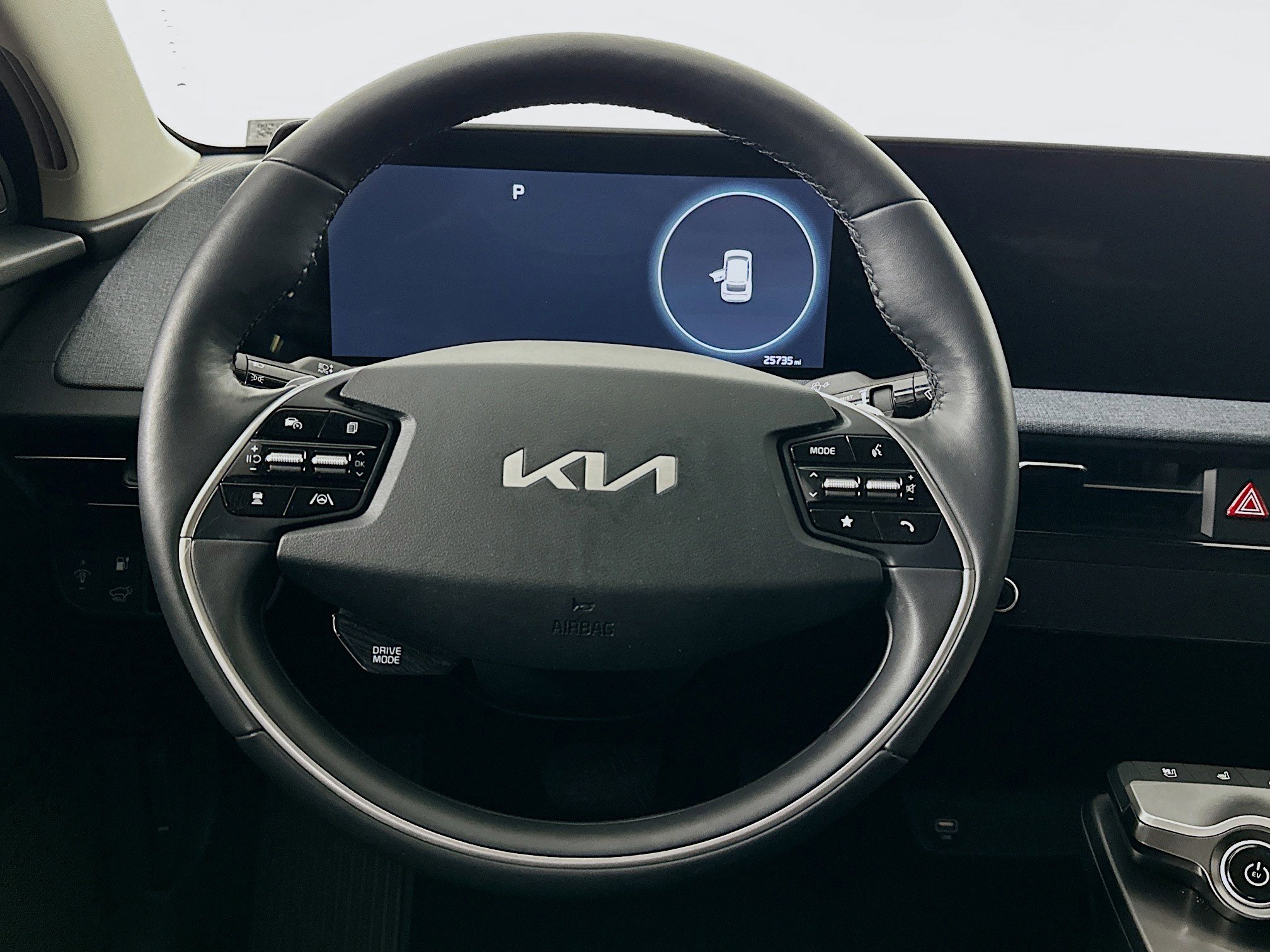 Used 2023 Kia EV6 Wind w/ Wind Technology Package AWD/4WD image 18