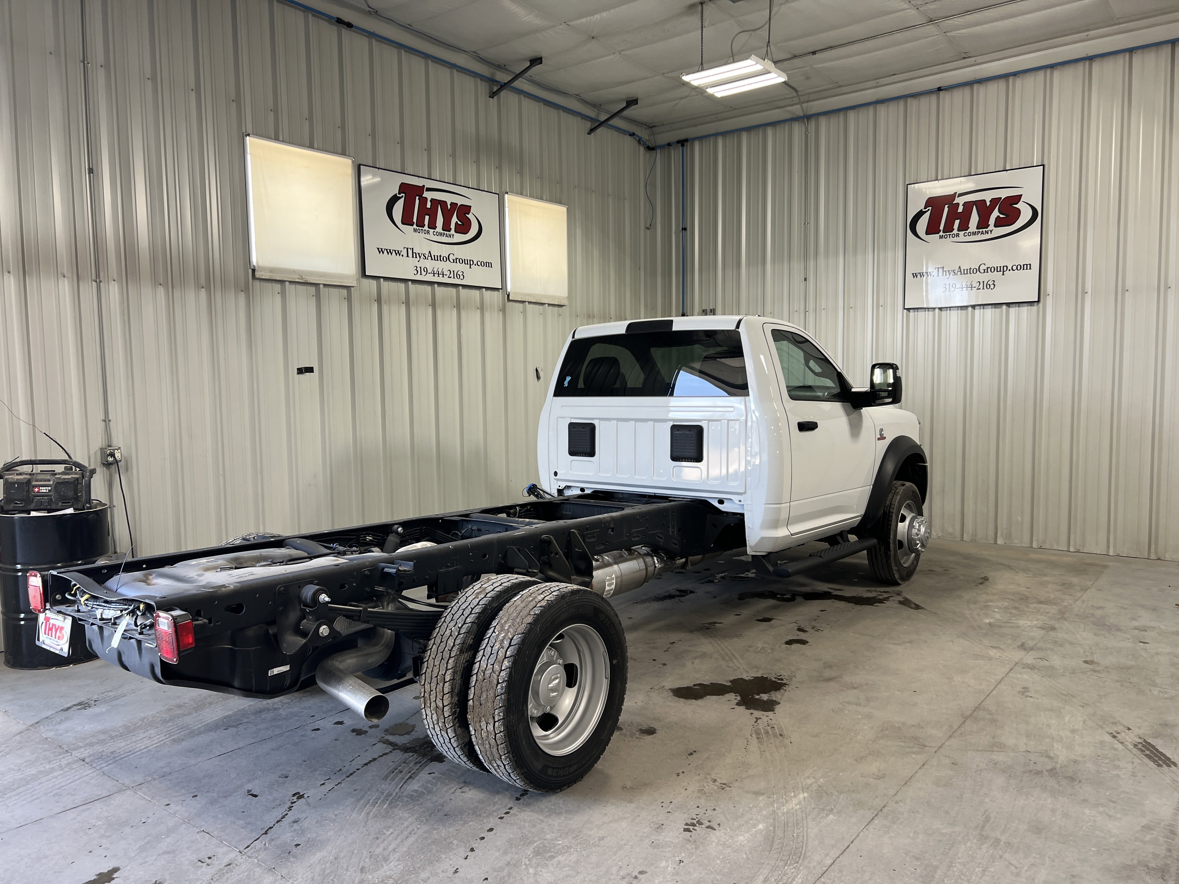 Used 2024 RAM 5500 Tradesman AWD/4WD image 5