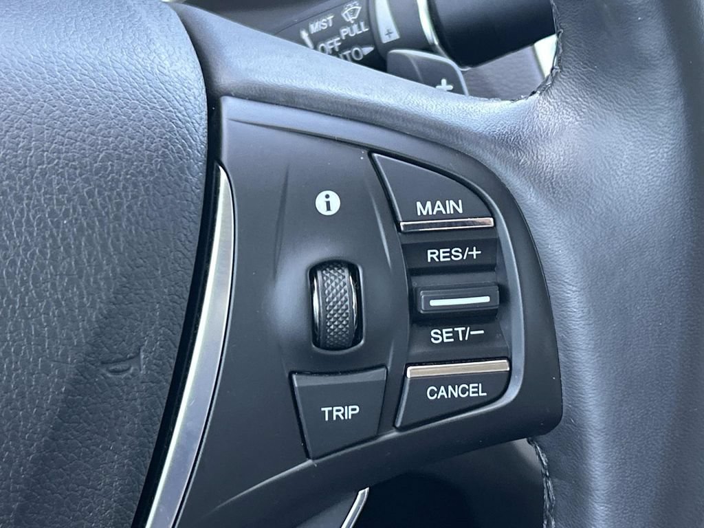 Used 2018 Acura TLX V6 w/ Advance Package FWD image 30