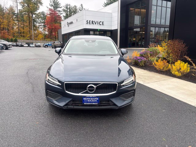Used 2019 Volvo S60 T5 Momentum w/ Premium Package FWD image 12