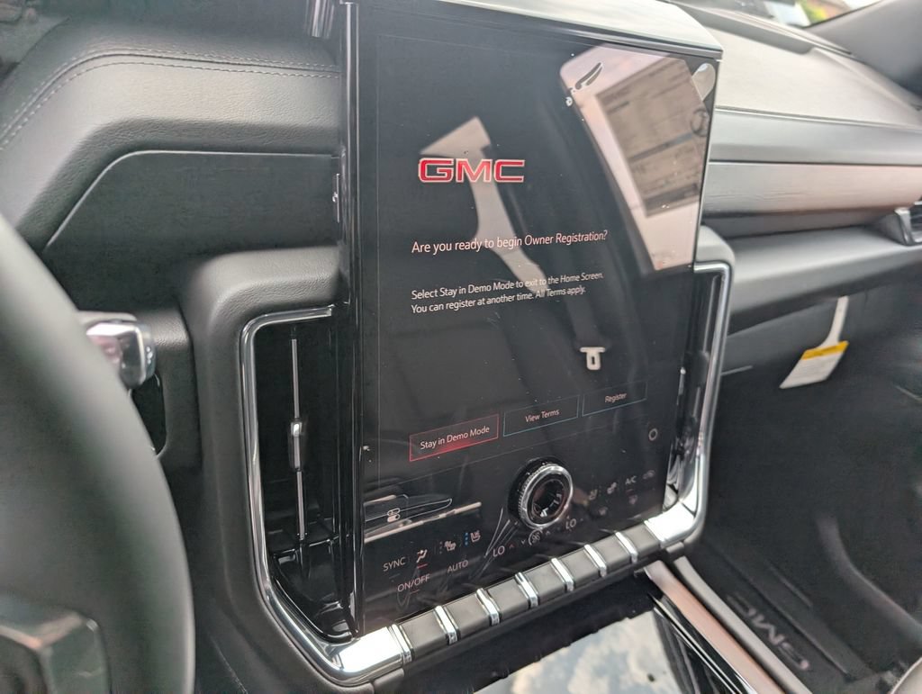 New 2026 GMC Yukon XL Denali w/ Denali Reserve Package AWD/4WD image 22