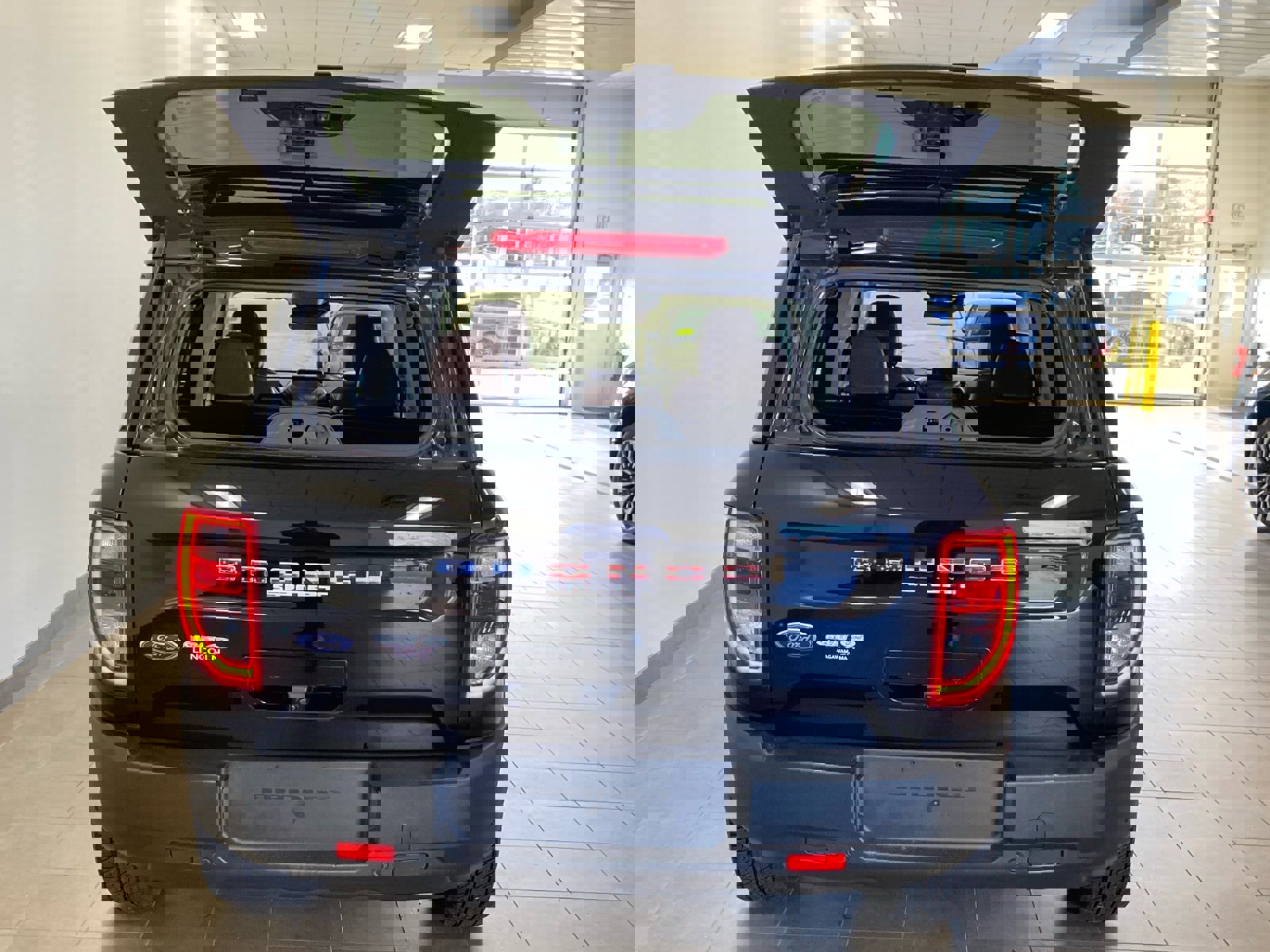 Used 2022 Ford Bronco Sport Outer Banks image 7