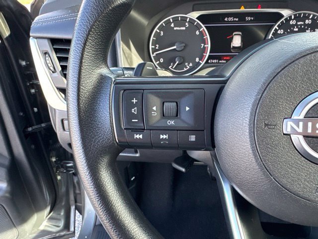 Used 2024 Nissan Rogue S AWD/4WD image 15