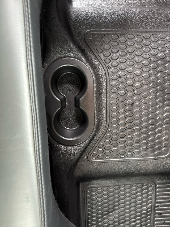 Used 2019 RAM 3500 Tradesman w/ Chrome Appearance Group image 16