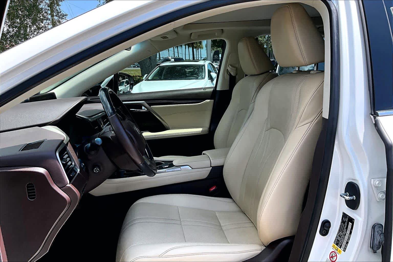 Used 2019 Lexus RX 350 FWD w/ Luxury Package image 8