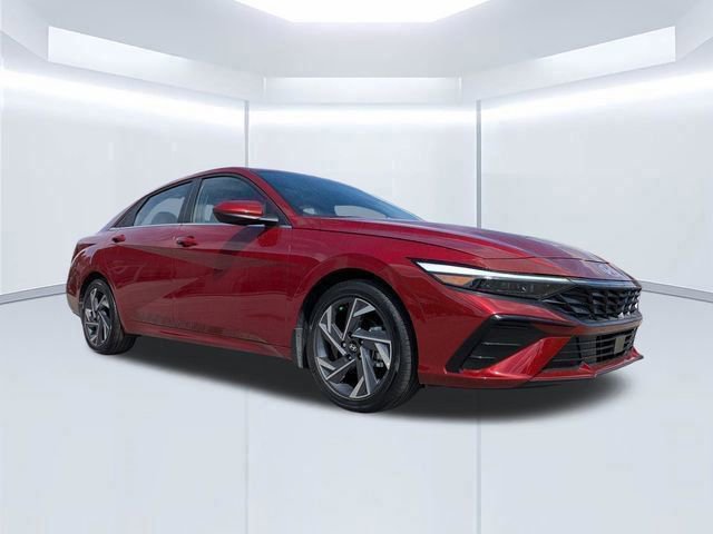Certified 2025 Hyundai Elantra SEL FWD image 1