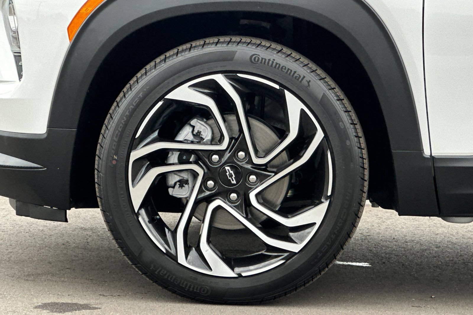 New 2026 Chevrolet TrailBlazer RS w/ Convenience Package FWD image 25