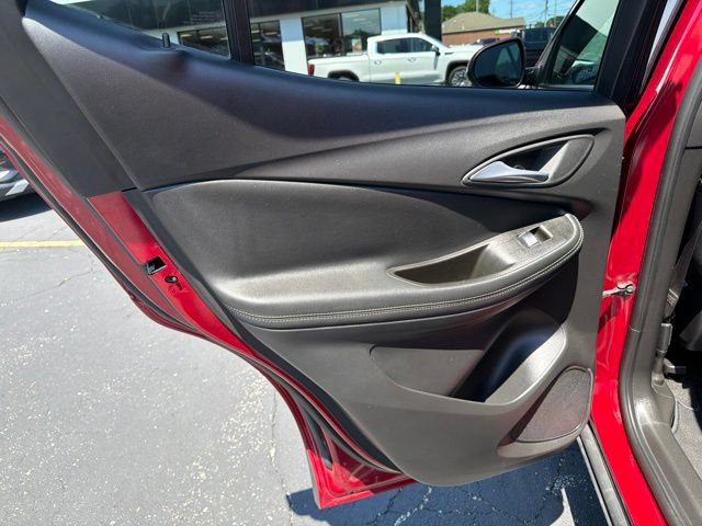 Certified 2020 Buick Encore GX Preferred w/ Cold Weather Comfort Package FWD image 13