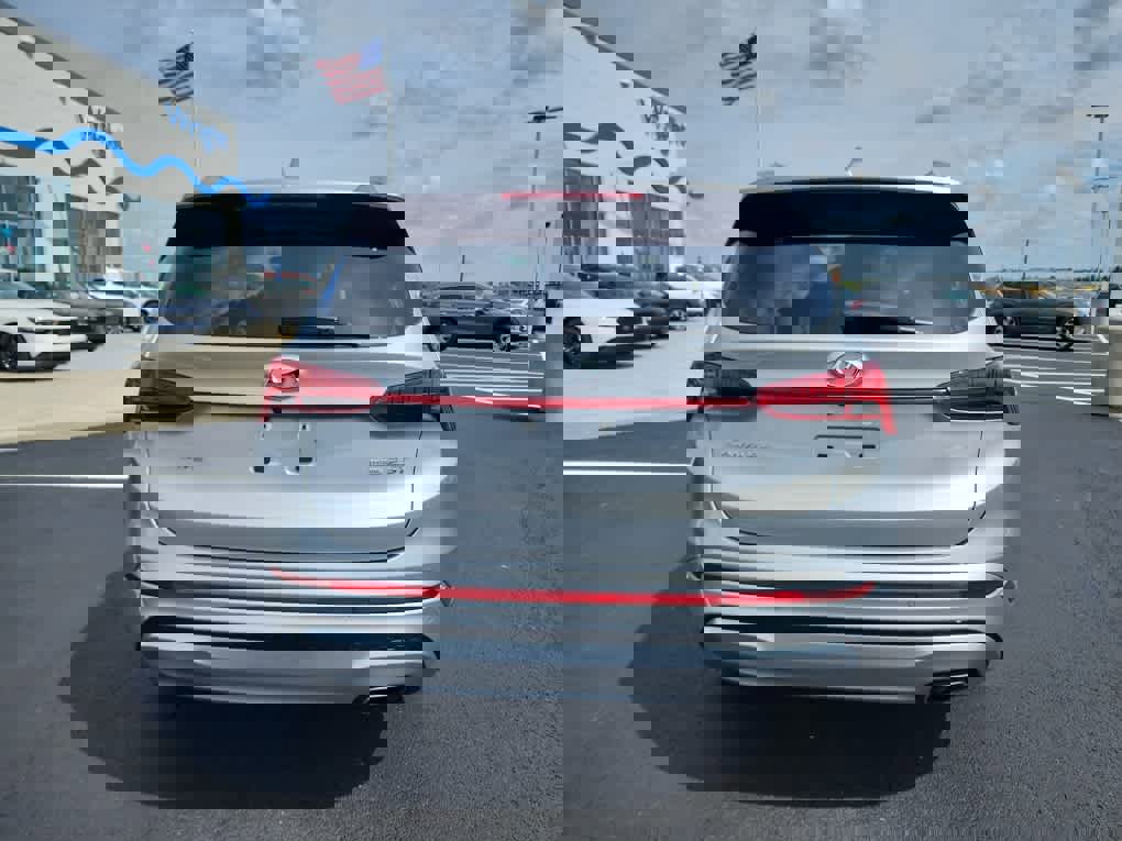 Used 2022 Hyundai Santa Fe Calligraphy image 3