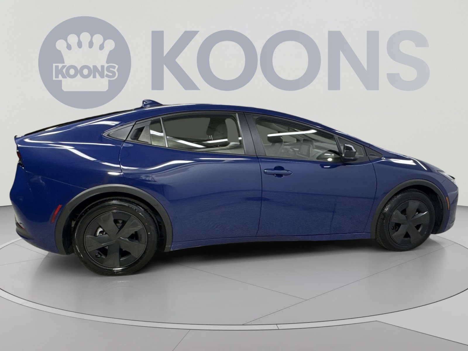 Used 2025 Toyota Prius LE FWD image 21