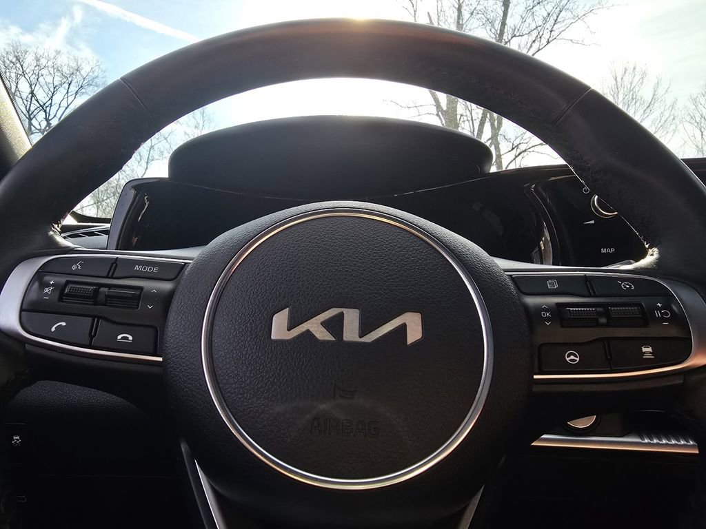 Used 2024 Kia K5 GT-Line image 27